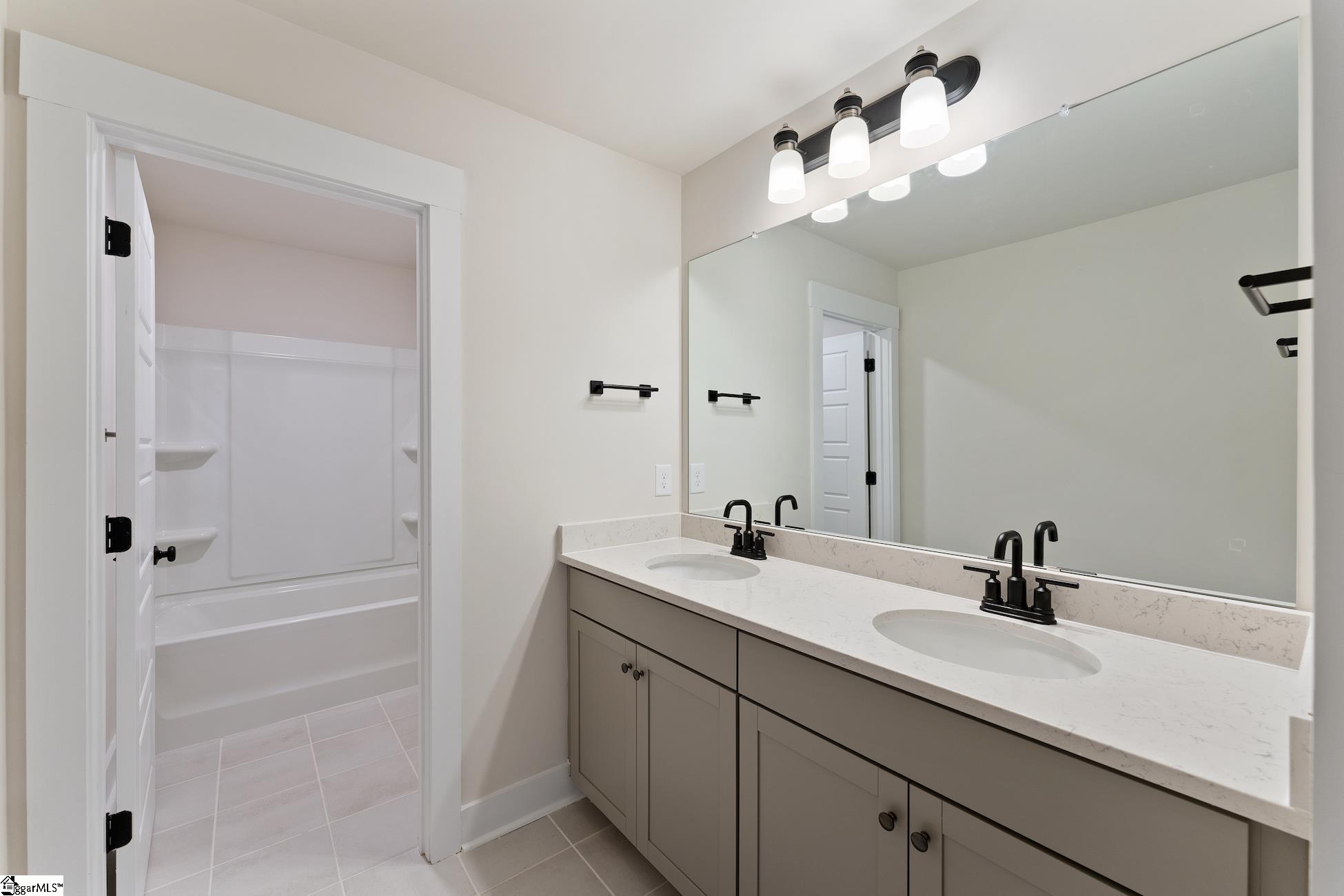127 Carpenter Road Anderson, SC 29621 - Photo 9 of 26 Gallery Image 9
