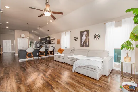 $259,800 | 3329 Addison Street, Killeen, TX 76542