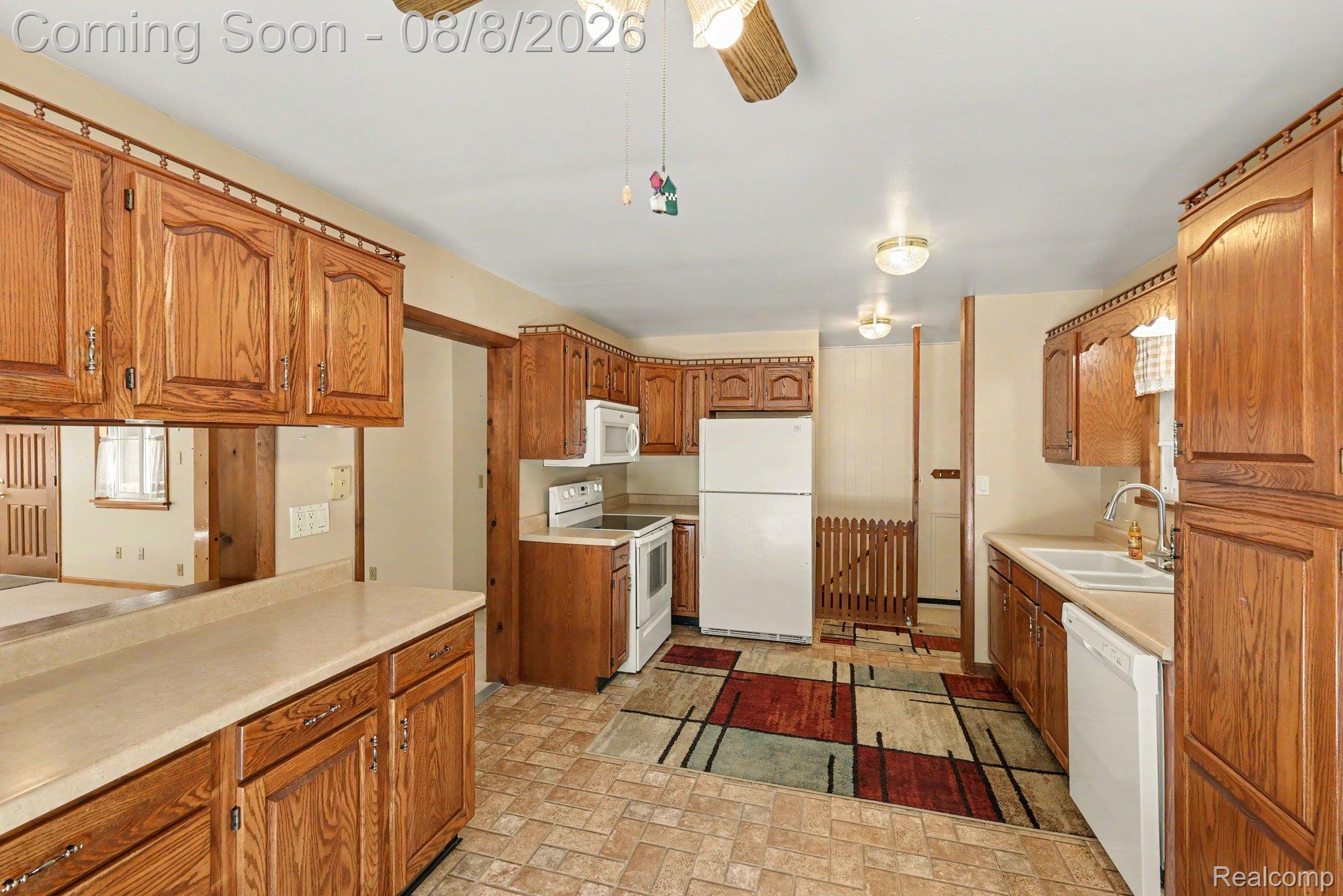 6095 North Tipsico Lake Road Holly, MI 48442 - Photo 6 of 23 006_file_9221.jpg