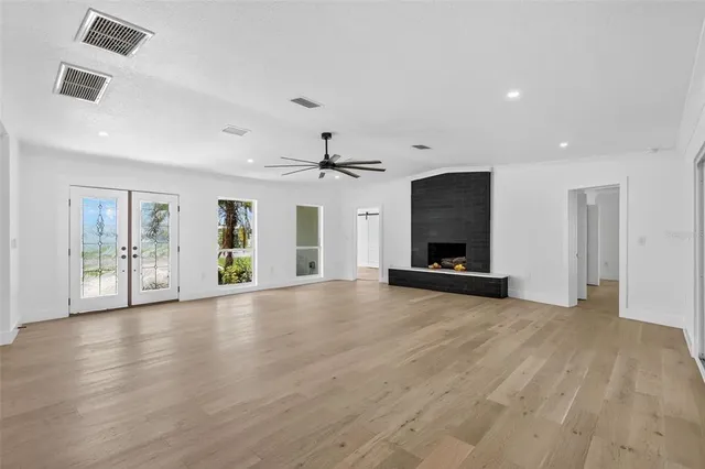 $1,799,000 | 514 Windward Passage, Clearwater Beach, FL 33767