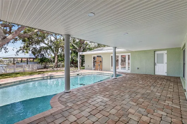 $1,799,000 | 514 Windward Passage, Clearwater Beach, FL 33767