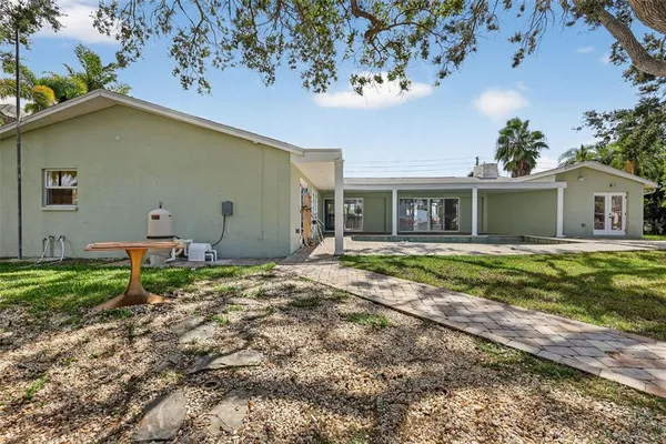 $1,799,000 | 514 Windward Passage, Clearwater Beach, FL 33767