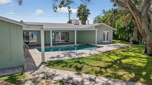 $1,799,000 | 514 Windward Passage, Clearwater Beach, FL 33767