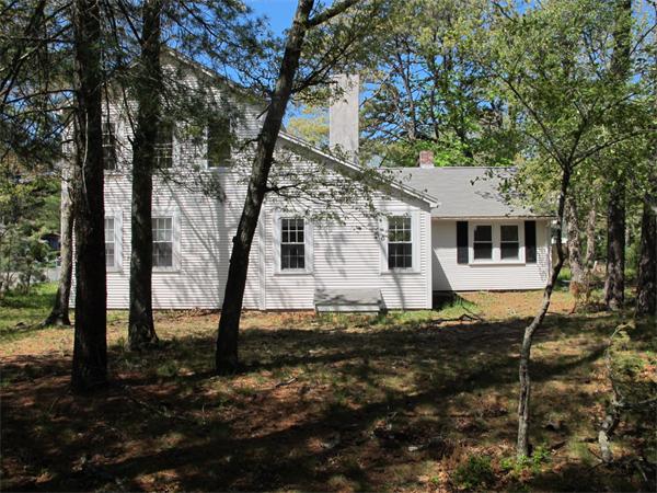 16 Butler Street Wareham, MA 02532 - Photo 1 of 7 a front view of a house with a yard