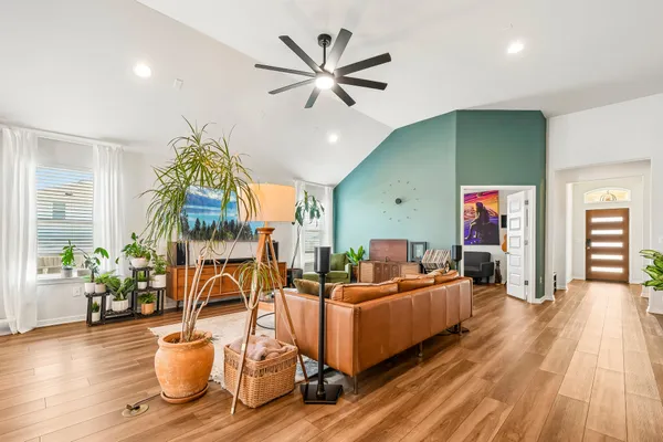 $415,000 | 10700 Sentinel Drive, Austin, TX 78747