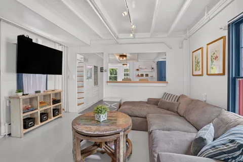 $1,075,000 | 21 Butler Avenue, Oak Bluffs, MA 02557