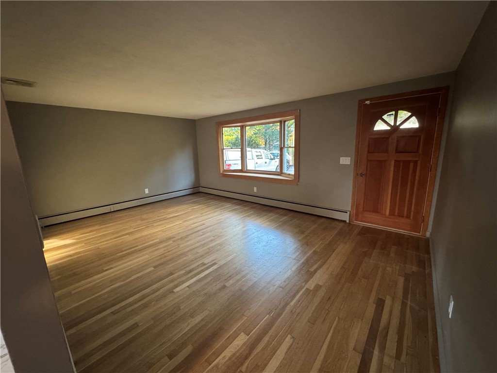 480 Boston Neck Road North Kingstown, RI 02852 - Photo 4 of 10