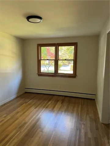 $595,000 | 480 Boston Neck Road, North Kingstown, RI 02852