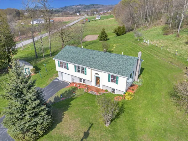 $510,000 | 5866 County Highway, West Edmeston, NY 13485