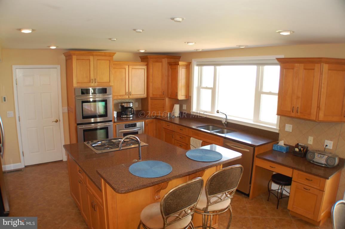 7980 Riverview Road Westover, MD 21871 - Photo 4 of 36 Gallery Image 4