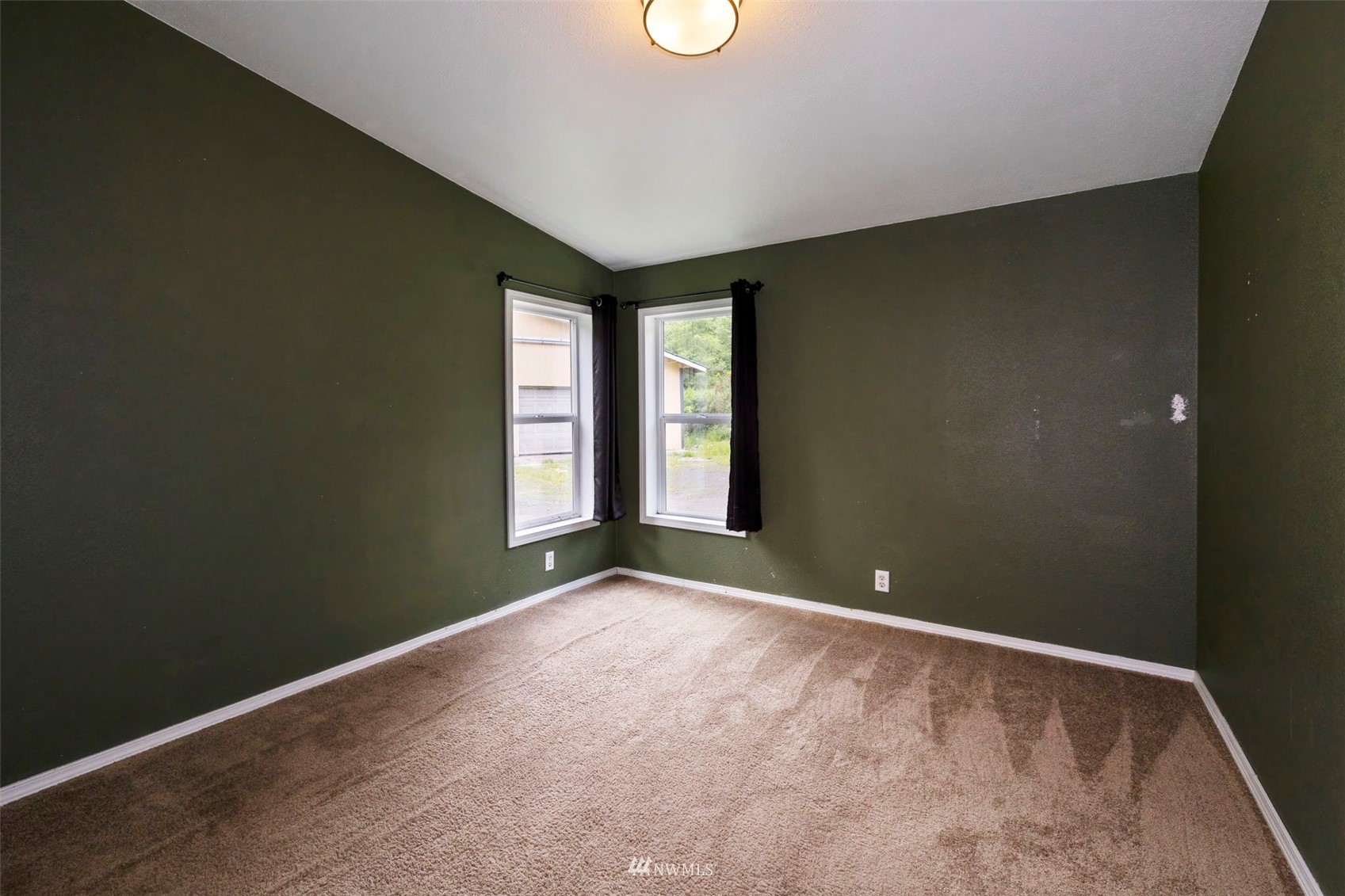 1951 East Rasor Road Belfair, WA 98528 - Photo 17 of 36 Gallery Image 17