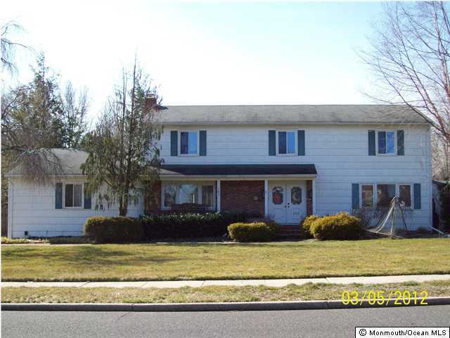 101 Old Post Road Freehold, NJ 07728 - Photo 1 of 3 Primary Photo