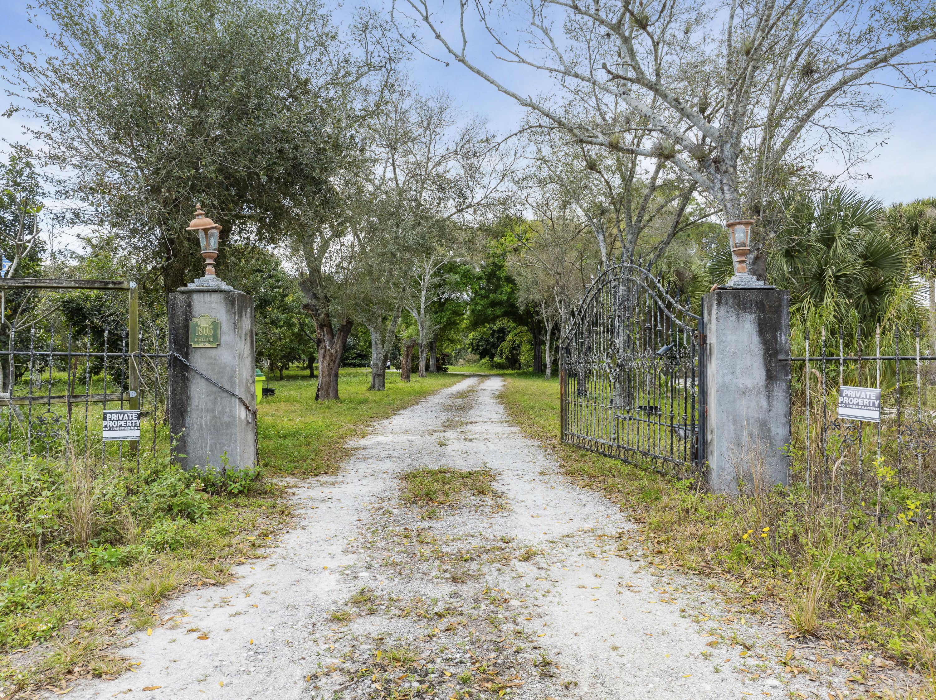 1805 C Road Loxahatchee Groves, FL 33470 - Photo 2 of 35 1805 C Rd_66