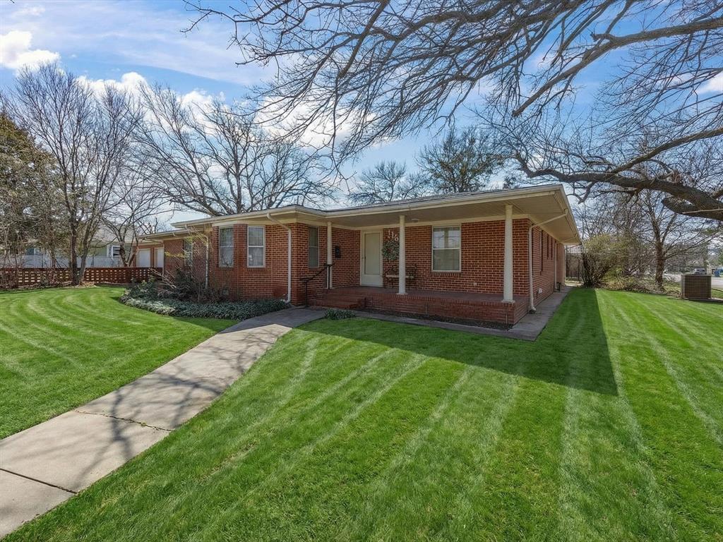 115 West Commerce Street Henrietta, TX 76365 - Photo 1 of 1