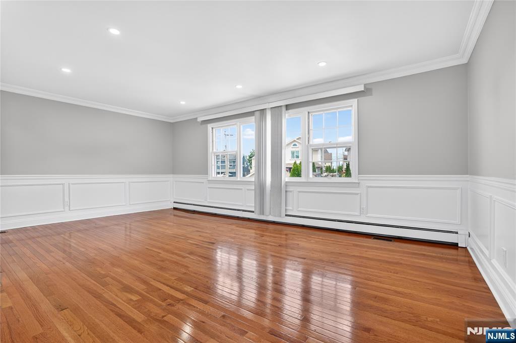 28 1st Street Wallington, NJ 07057 - Photo 5 of 42