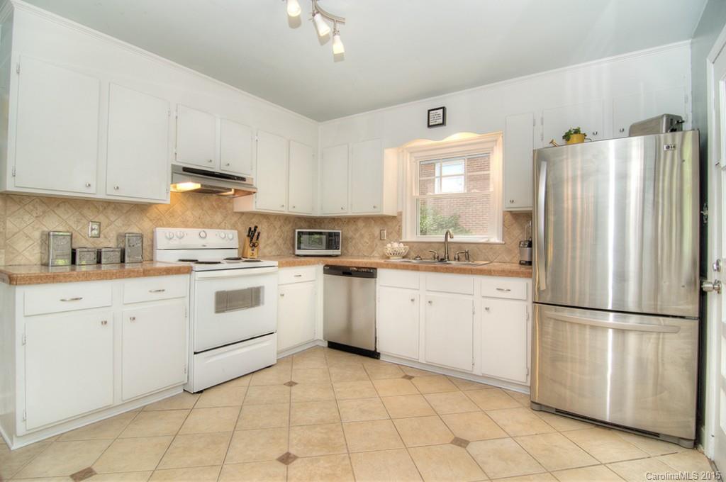 7523 Watercrest Road Charlotte, NC 28210 - Photo 7 of 24