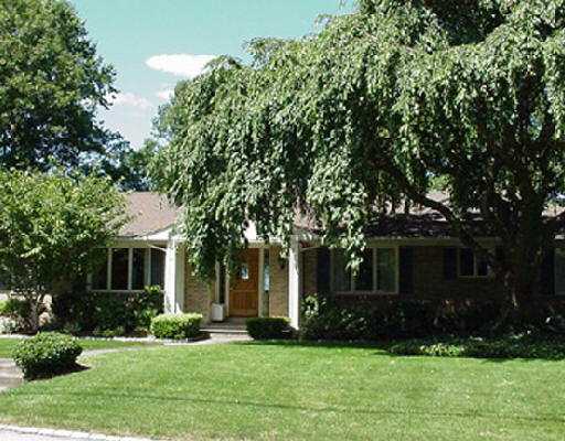 41 Riverside Drive Barrington, RI 02806 - Photo 1 of 1 Exterior Front.