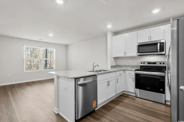 $2,100 | 612 Golden Resin Road, Conway, SC 29526