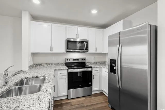 $2,100 | 612 Golden Resin Road, Conway, SC 29526