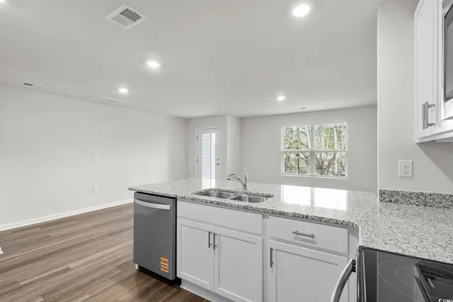 $2,100 | 612 Golden Resin Road, Conway, SC 29526