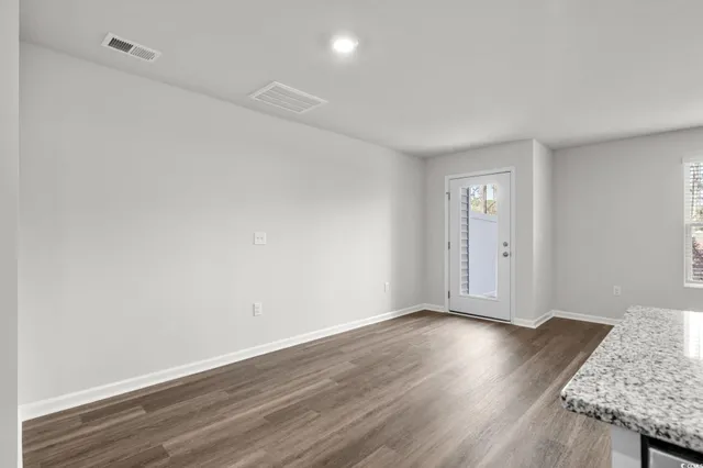 $2,100 | 612 Golden Resin Road, Conway, SC 29526