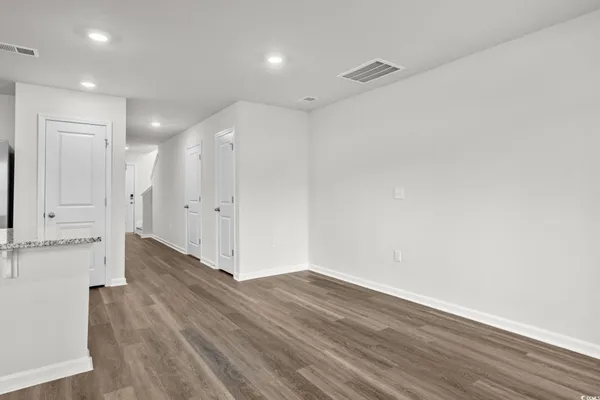 $1,650 | 612 Golden Resin Road, Conway, SC 29526