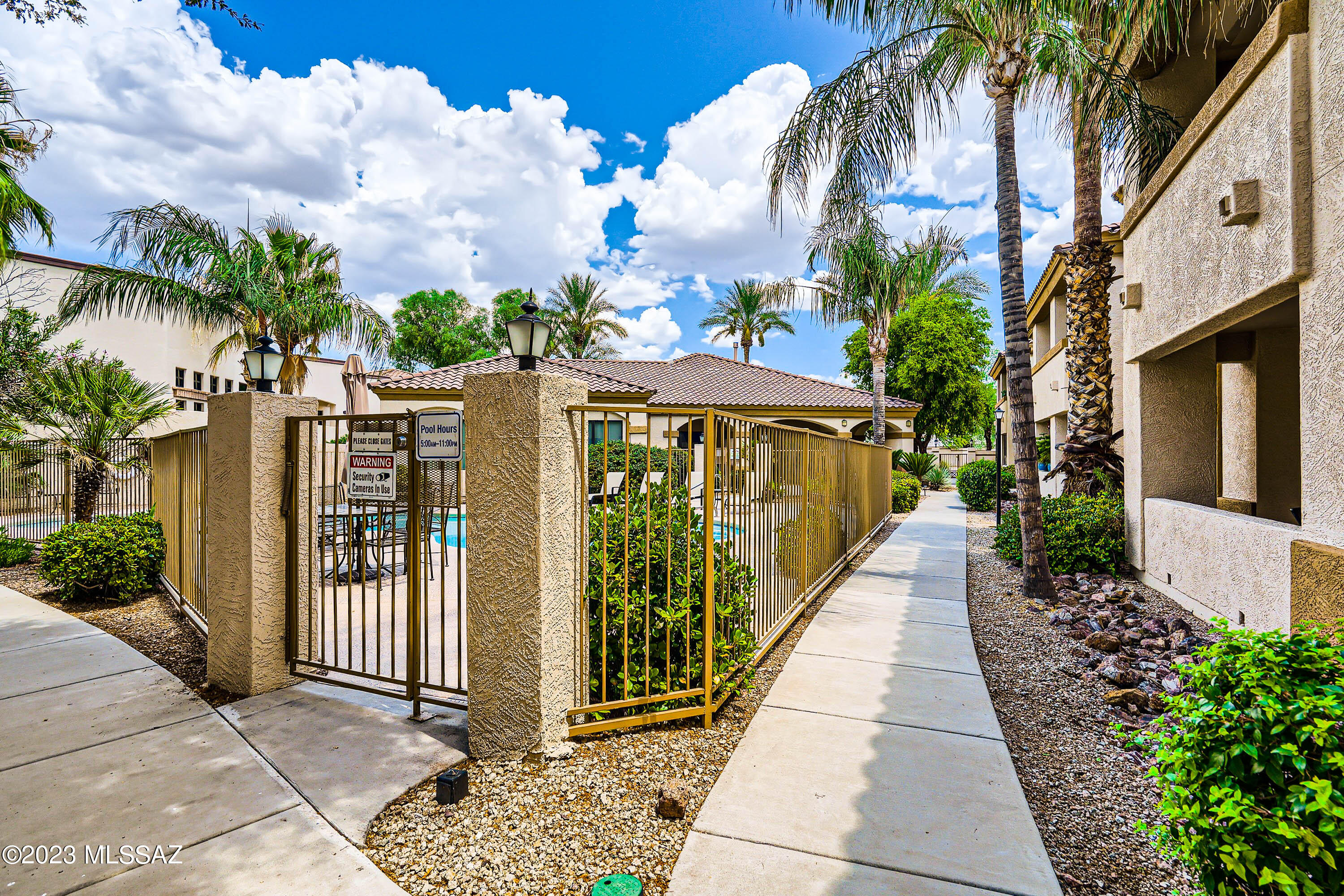 2550 East River Road, Unit 1103 Tucson, AZ 85718 - Photo 31 of 33