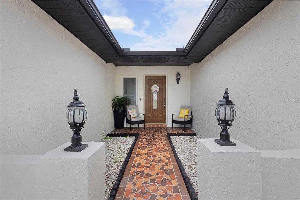 10951 Peppertree Lane Port Richey, FL 34668 - Photo 10 of 40