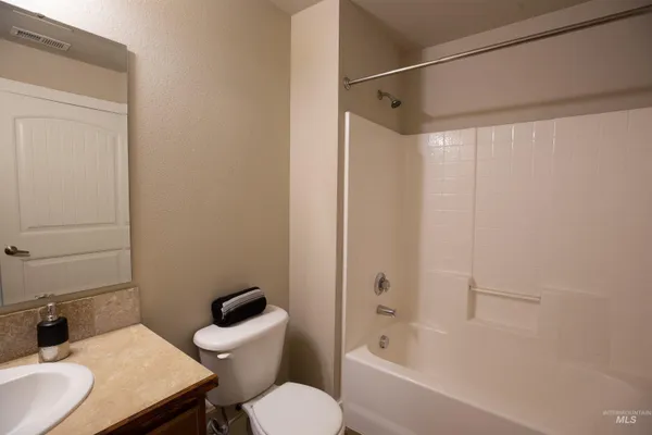$279,900 | 11073 West Garverdale Lane, Unit 103, Boise, ID 83713