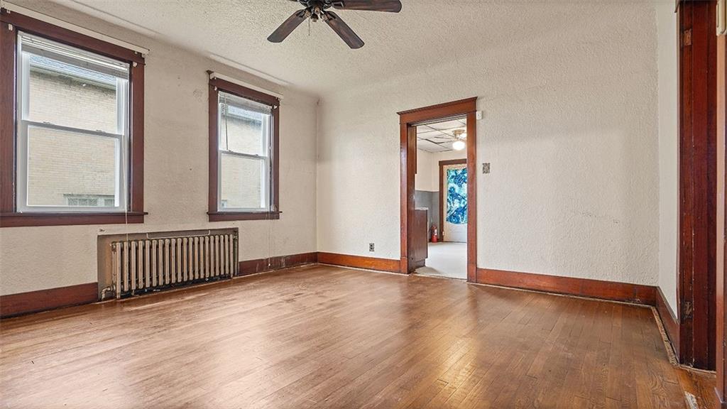 315 Catherine Street McKees Rocks, PA 15136 - Photo 12 of 38 an empty room with windows