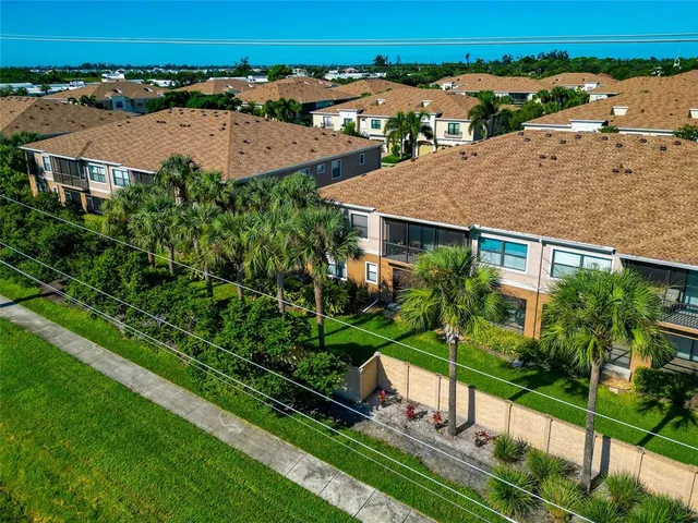 $314,900 | 4063 Overture Circle, Unit 4063, Bradenton, FL 34209