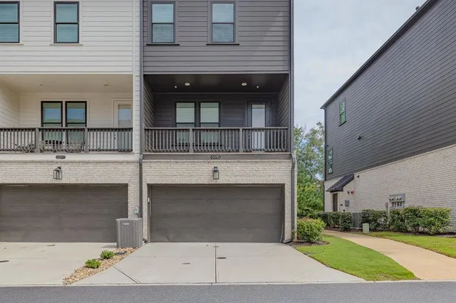 $655,000 | 6595 Beacon Drive, Atlanta, GA 30328