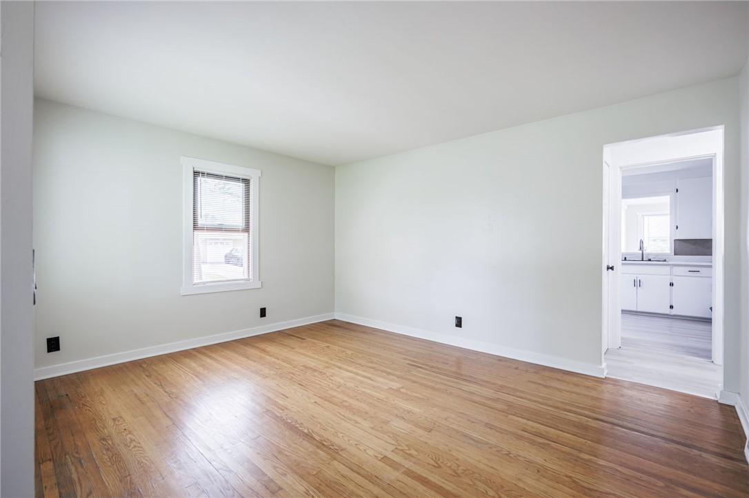 617 Howard Road Gates, NY 14624 - Photo 17 of 24