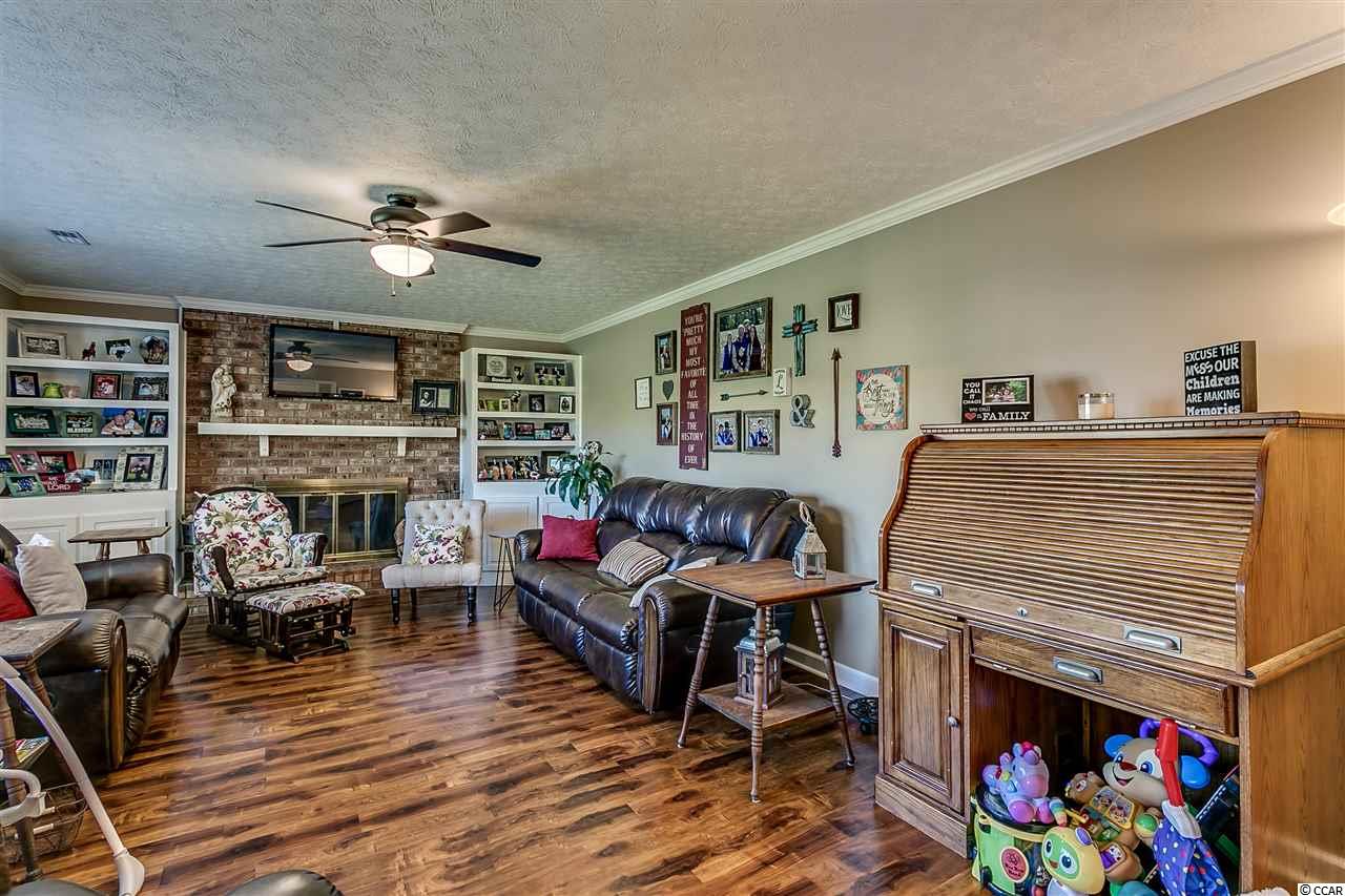 305 Holly View Lane Loris, SC 29569 - Photo 2 of 29 Gallery Image 2