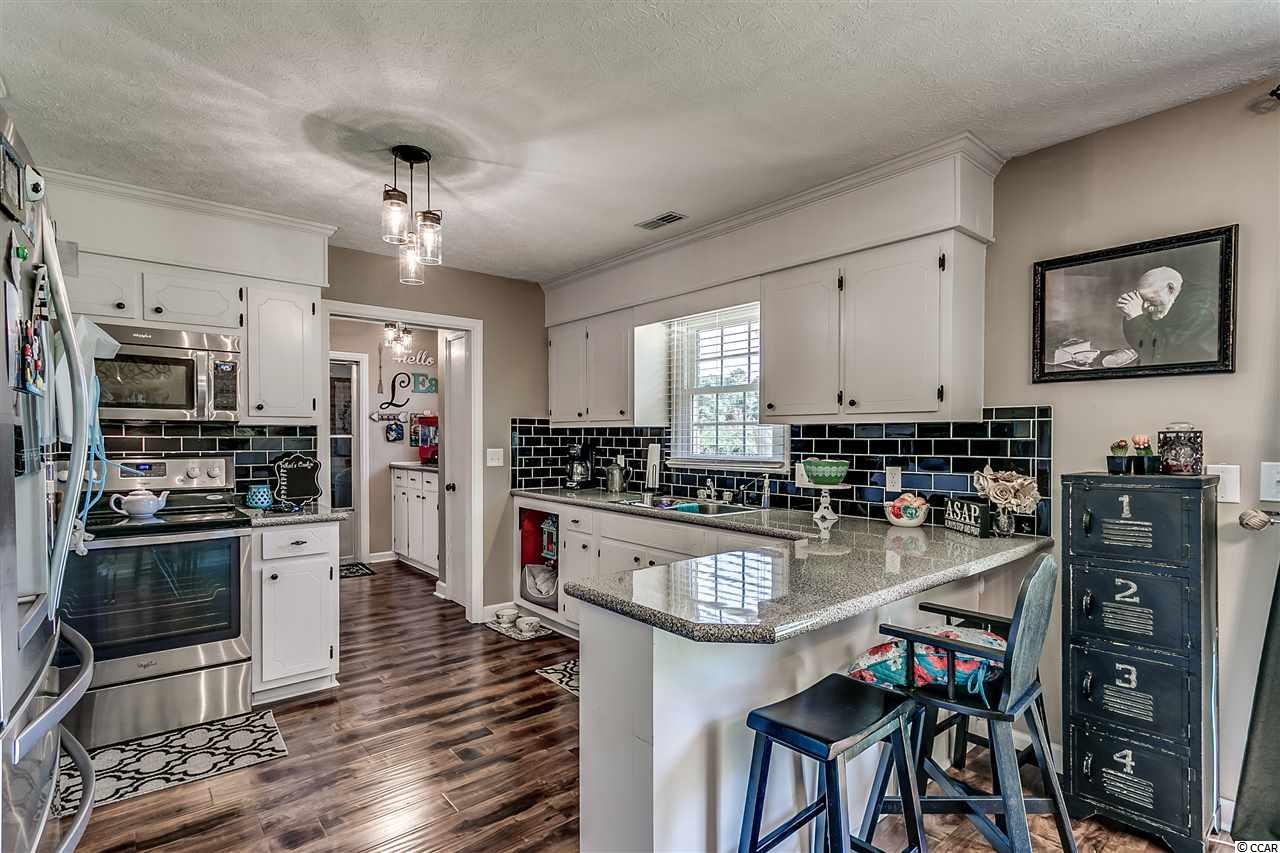 305 Holly View Lane Loris, SC 29569 - Photo 14 of 29 Gallery Image 14