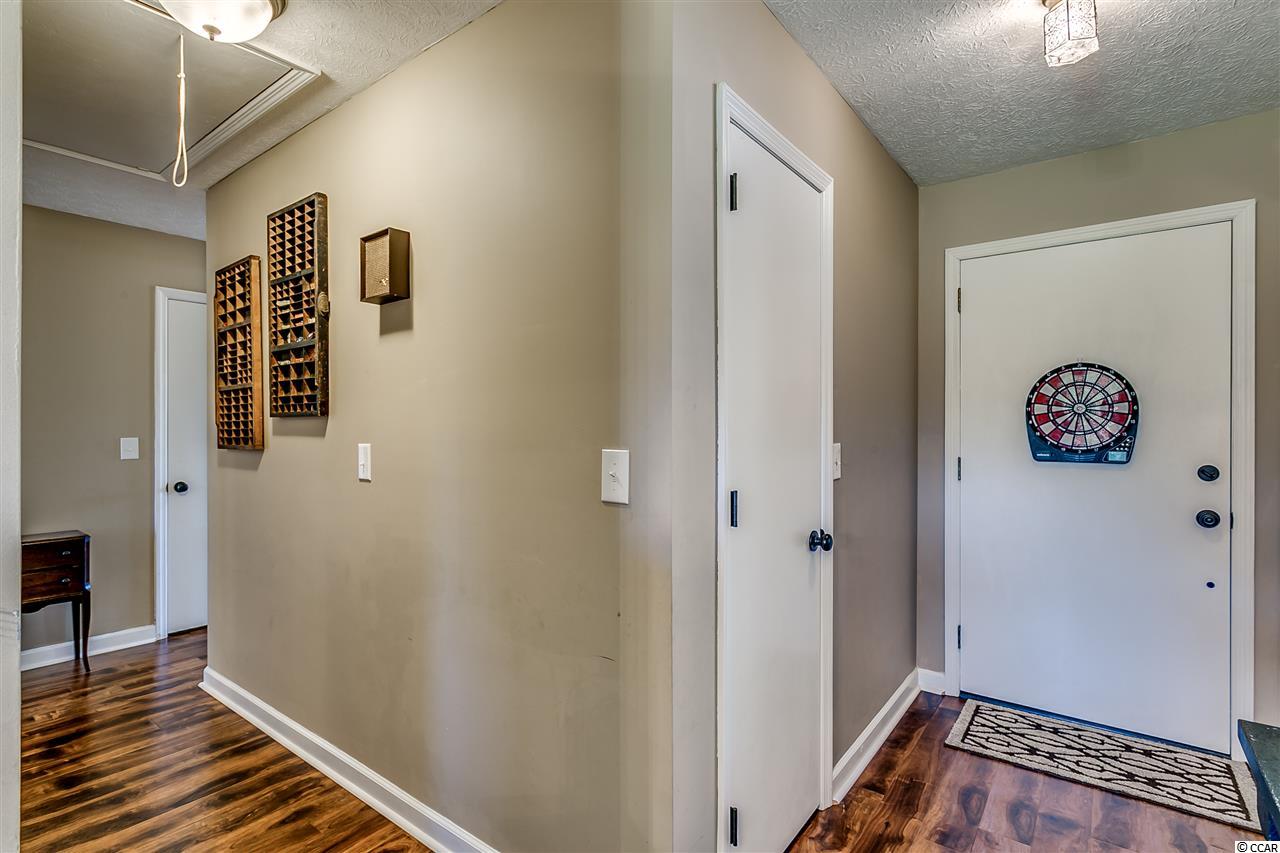 305 Holly View Lane Loris, SC 29569 - Photo 4 of 29 Gallery Image 4