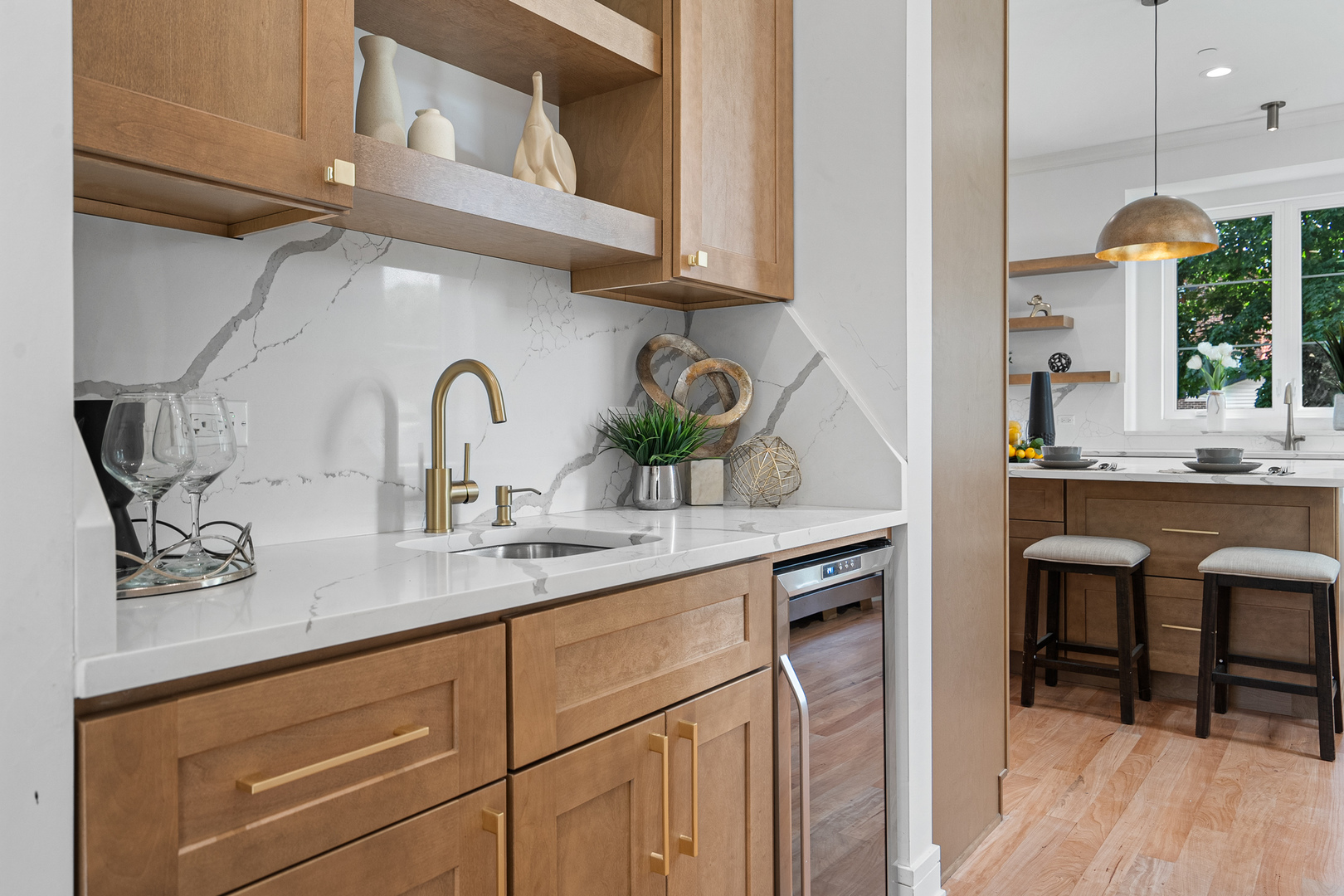 1705 South Prospect Avenue Park Ridge, IL 60068 - Photo 7 of 42 a kitchen with a sink and a microwave