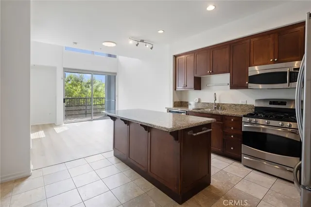 $799,000 | 629 Traction Avenue, Unit 241, Los Angeles, CA 90013
