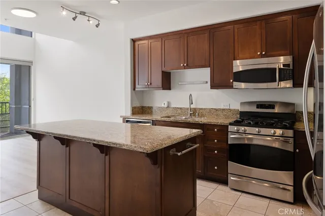 $799,000 | 629 Traction Avenue, Unit 241, Los Angeles, CA 90013