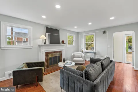 $815,000 | 1254 Van Buren Street Northwest, Washington, DC 20012