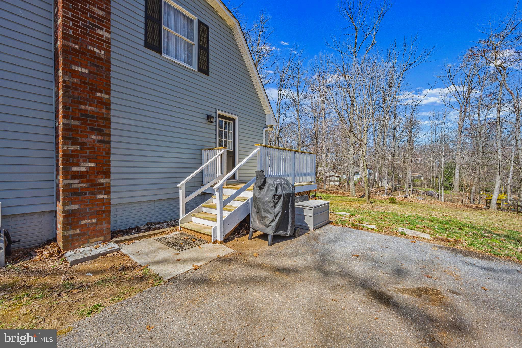 1002 Chapel Road New Windsor, MD 21776 - Photo 38 of 51 Off-Kitchen Deck