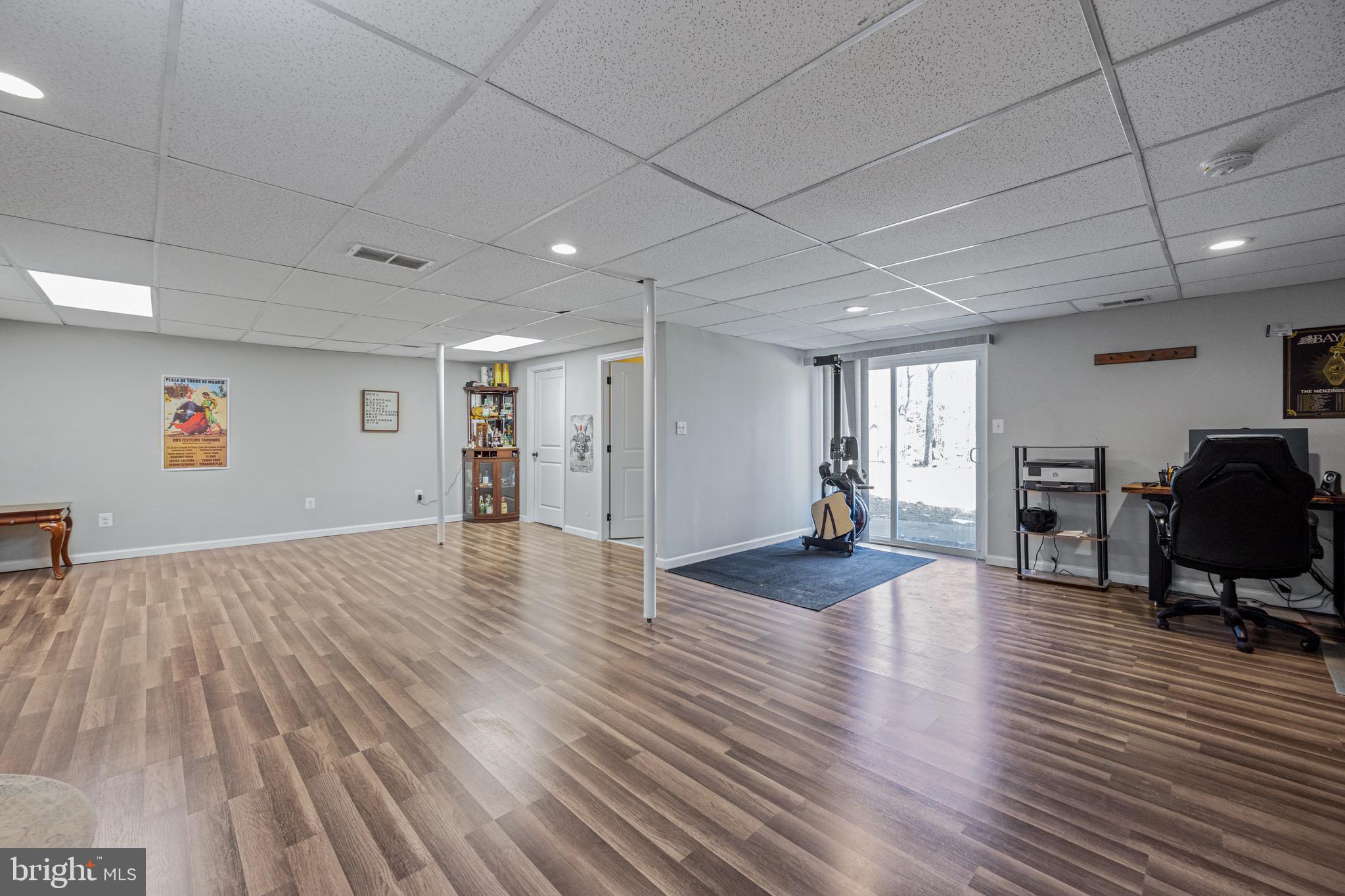 1002 Chapel Road New Windsor, MD 21776 - Photo 7 of 51 LL Family Room