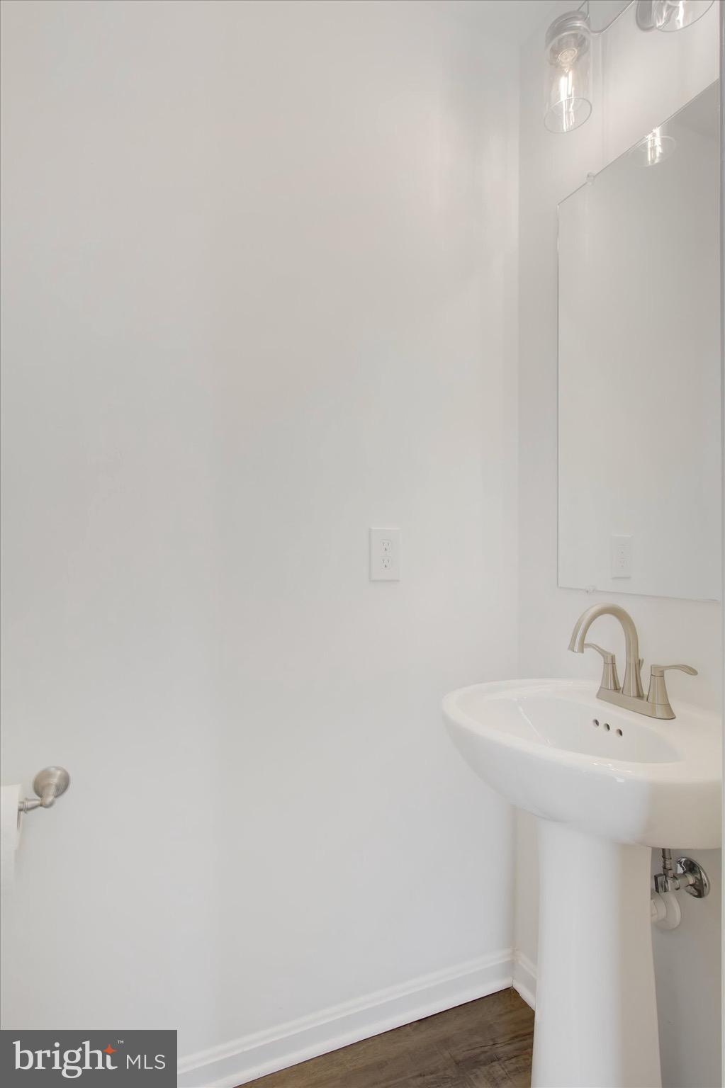 76 Coop Lane Hanover, PA 17331 - Photo 11 of 40 Lower lvl powder room