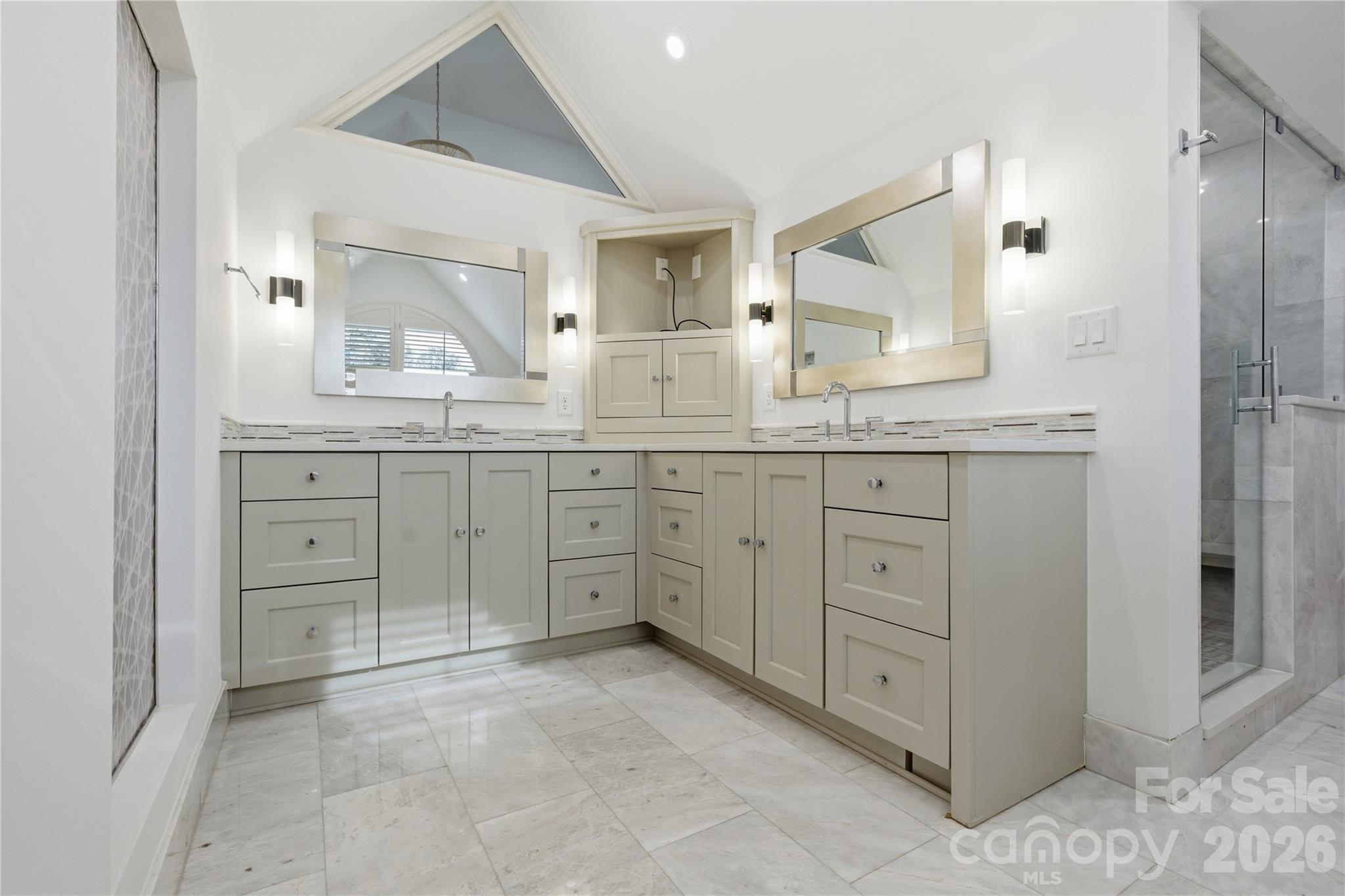 1417 South Wendover Road Charlotte, NC 28211 - Photo 41 of 47 Gallery Image 41