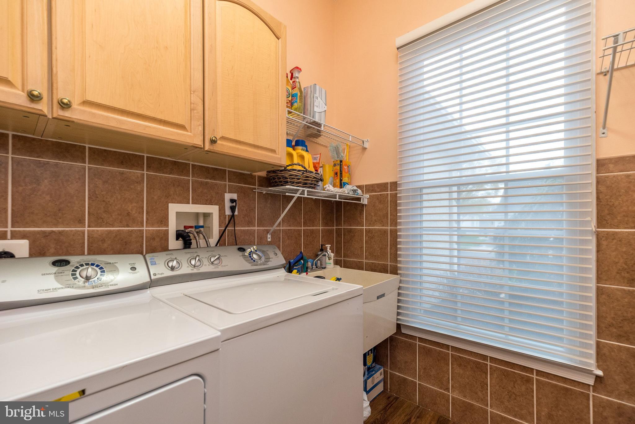 57 Nathaniel Road Holland, PA 18966 - Photo 42 of 64 Laundry room