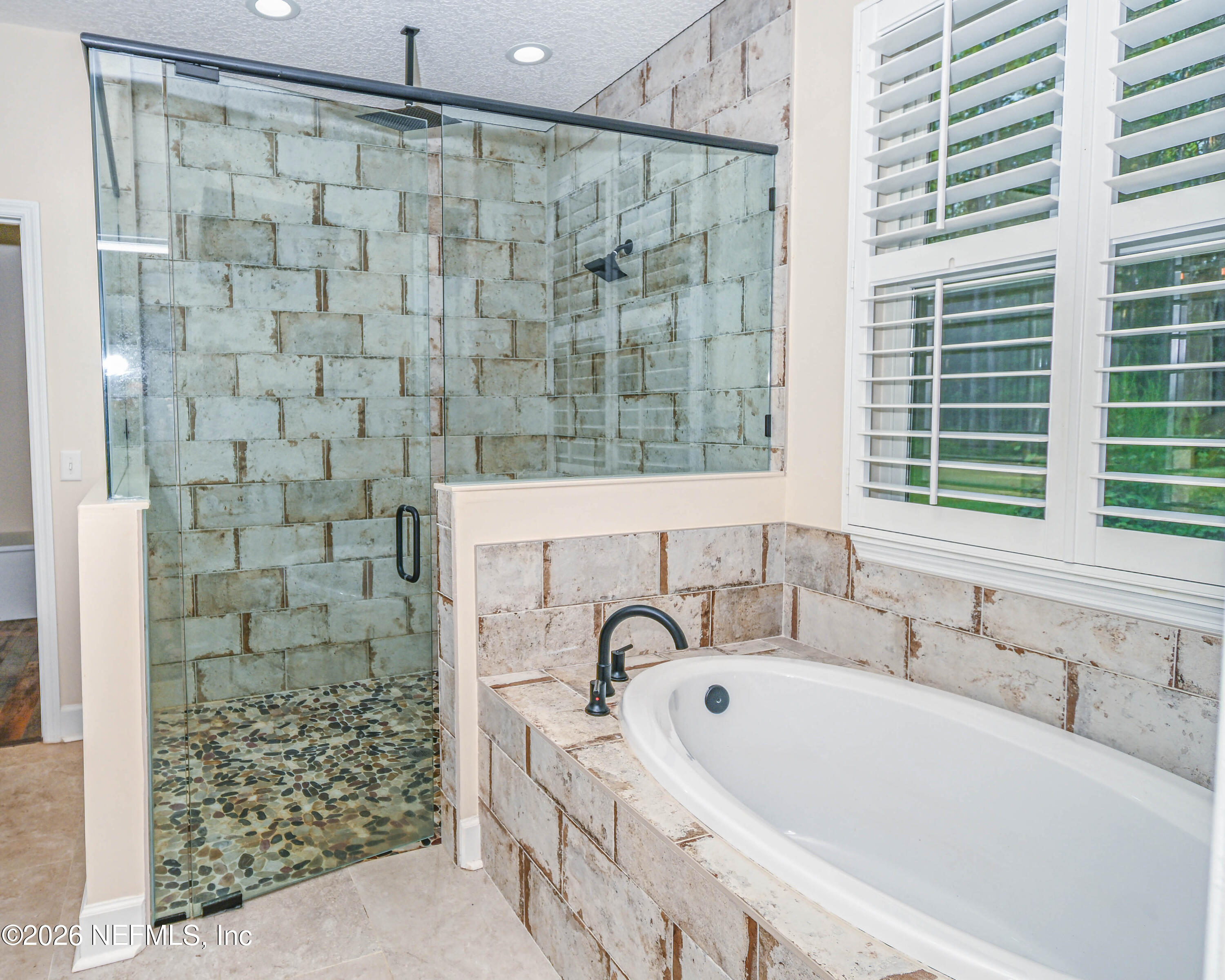 27 Jones Road Macclenny, FL 32063 - Photo 39 of 56 Master shower