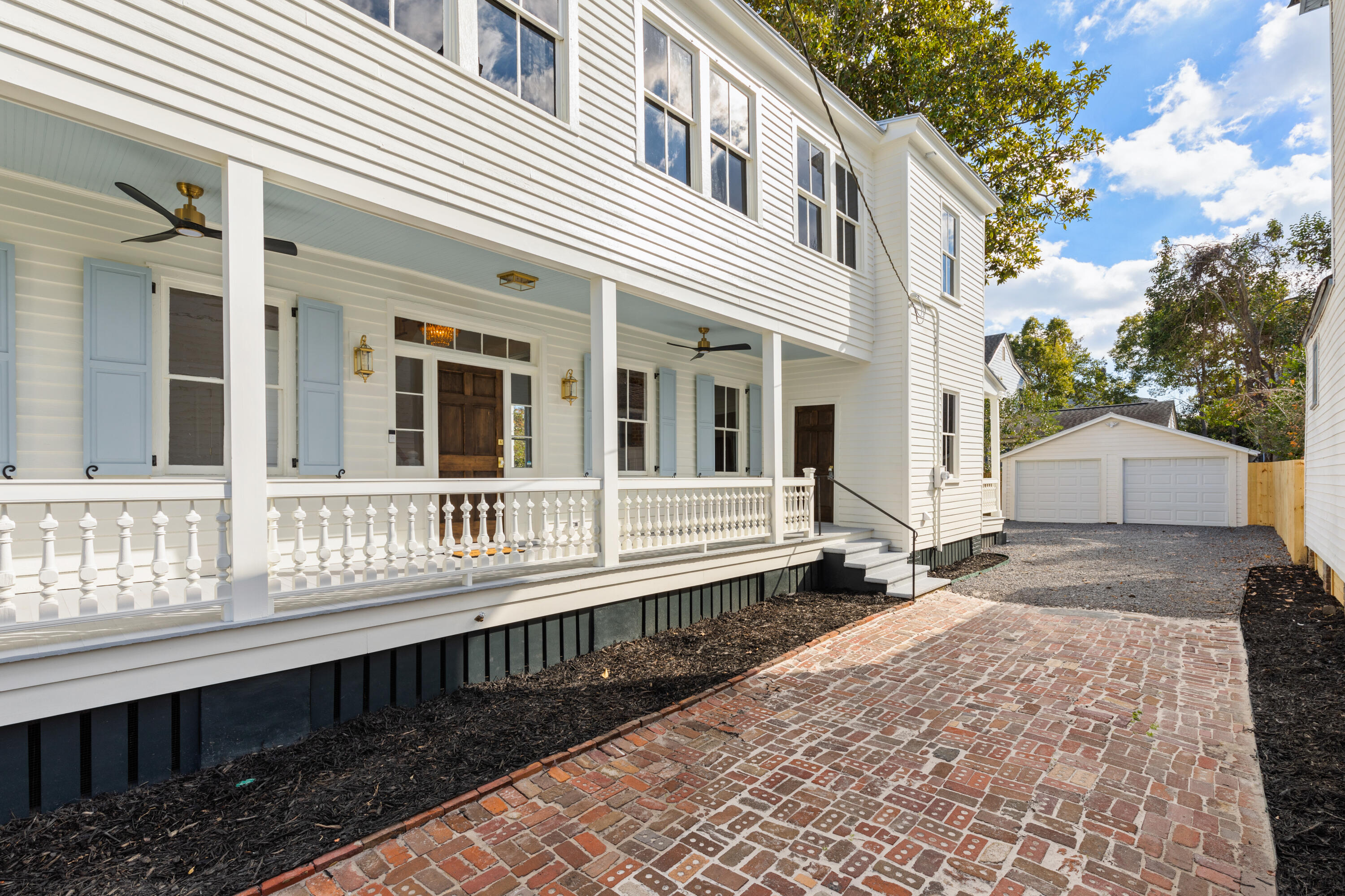 327 Sumter Street Charleston, SC 29403 - Photo 17 of 51 327 Sumter Street