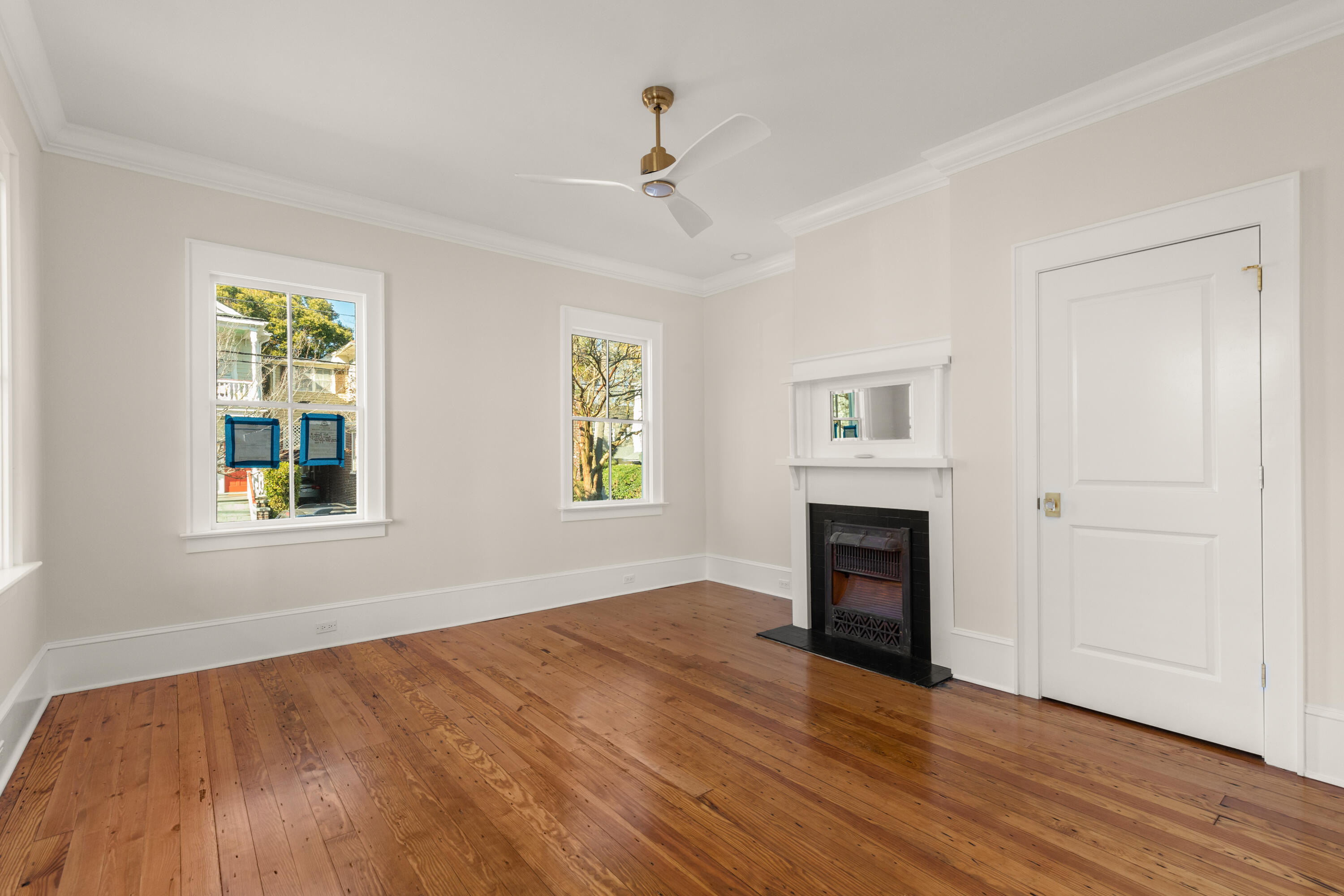 327 Sumter Street Charleston, SC 29403 - Photo 30 of 51 327 Sumter-51