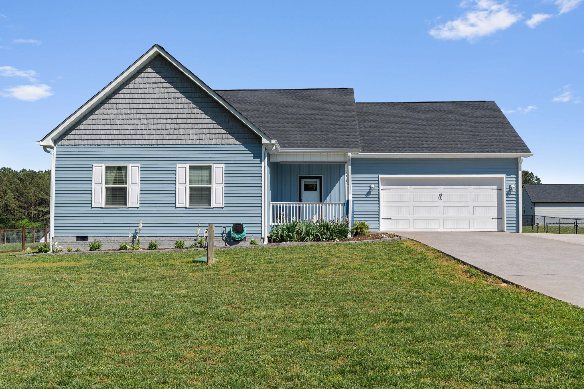 225 Southeast Hunt Road Cleveland, TN 37323 - Photo 3 of 37 3-web-or-mls-Hunt Rd-Bekah C-3
