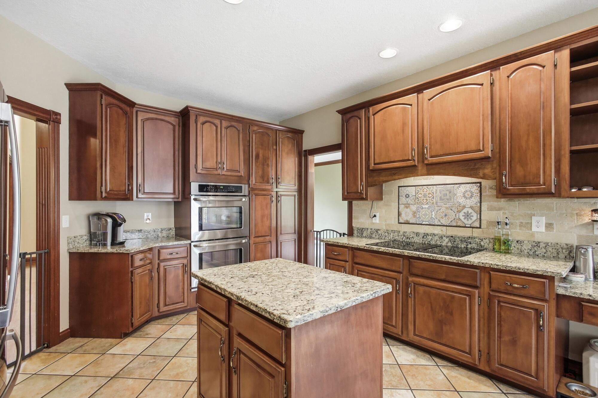 4185 Stone Bridge Drive Springfield, OH 45504 - Photo 13 of 88